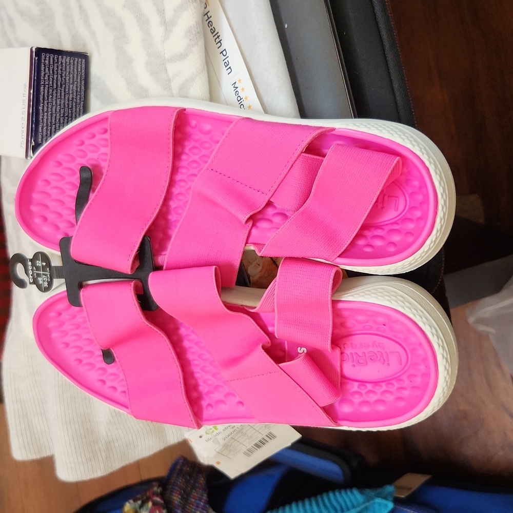 Crocs hot pink sandals